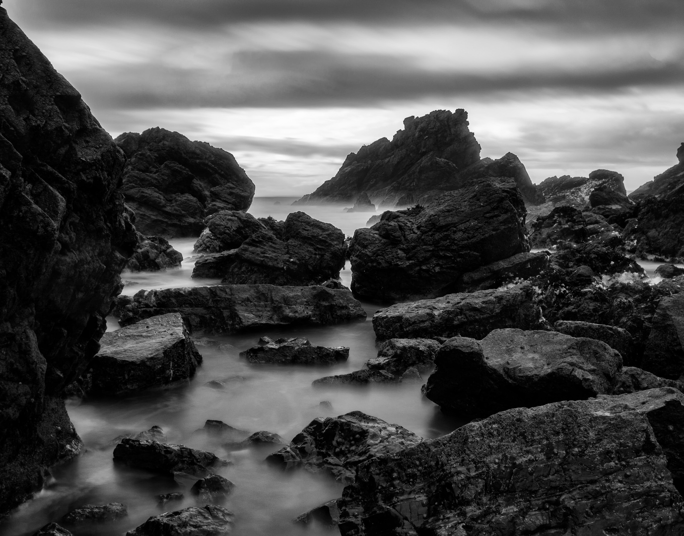 Wet Rocks Misty Sea 