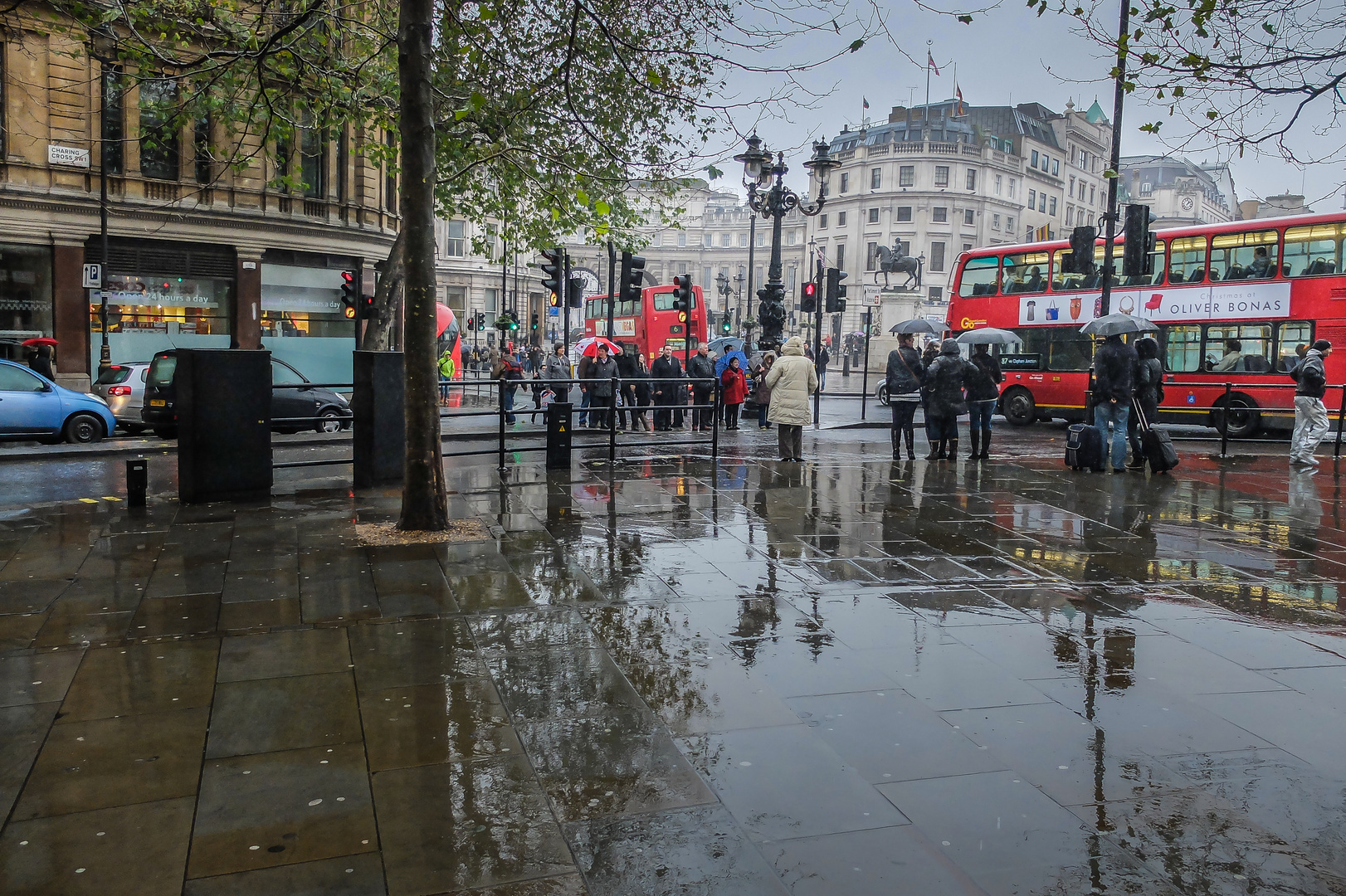 Wet Sunday in December (Charing Cross SW1 )