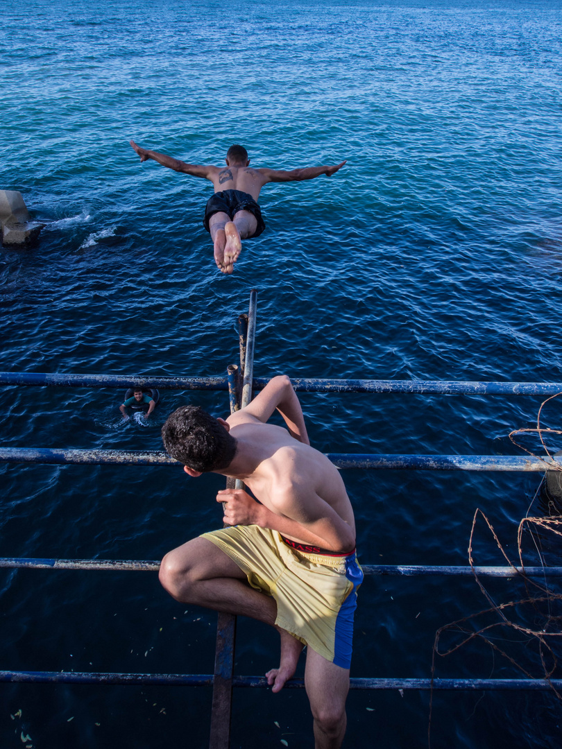 Wettbewerb: Wasser "Jump"