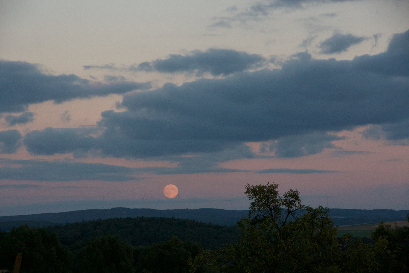 Wetterbericht Himmighofen 27.9.2015  irgendwann am Abend