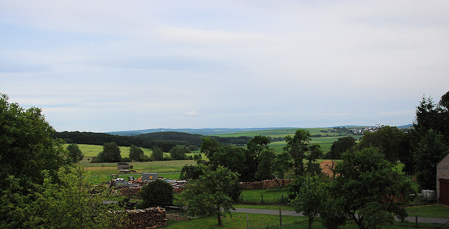 Wetterbericht - Himmighofen - Nastätten 27.05. / 19.27 Uhr / 13° / 750hPa / 52% Feuchte