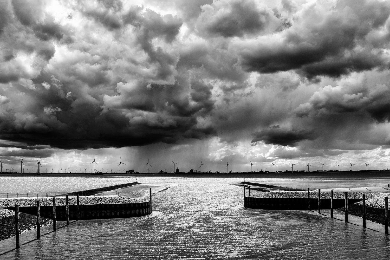 Wetterfront an der Knock