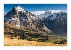 Wetterhorn (3.692 m.ü.M.) und Schreckhorn (4.078 m.ü.M.)