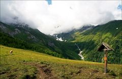 Wetterkreuz am Weg zum Bergersee