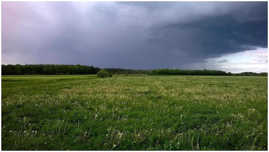 Wetterlage an einem Maientag 