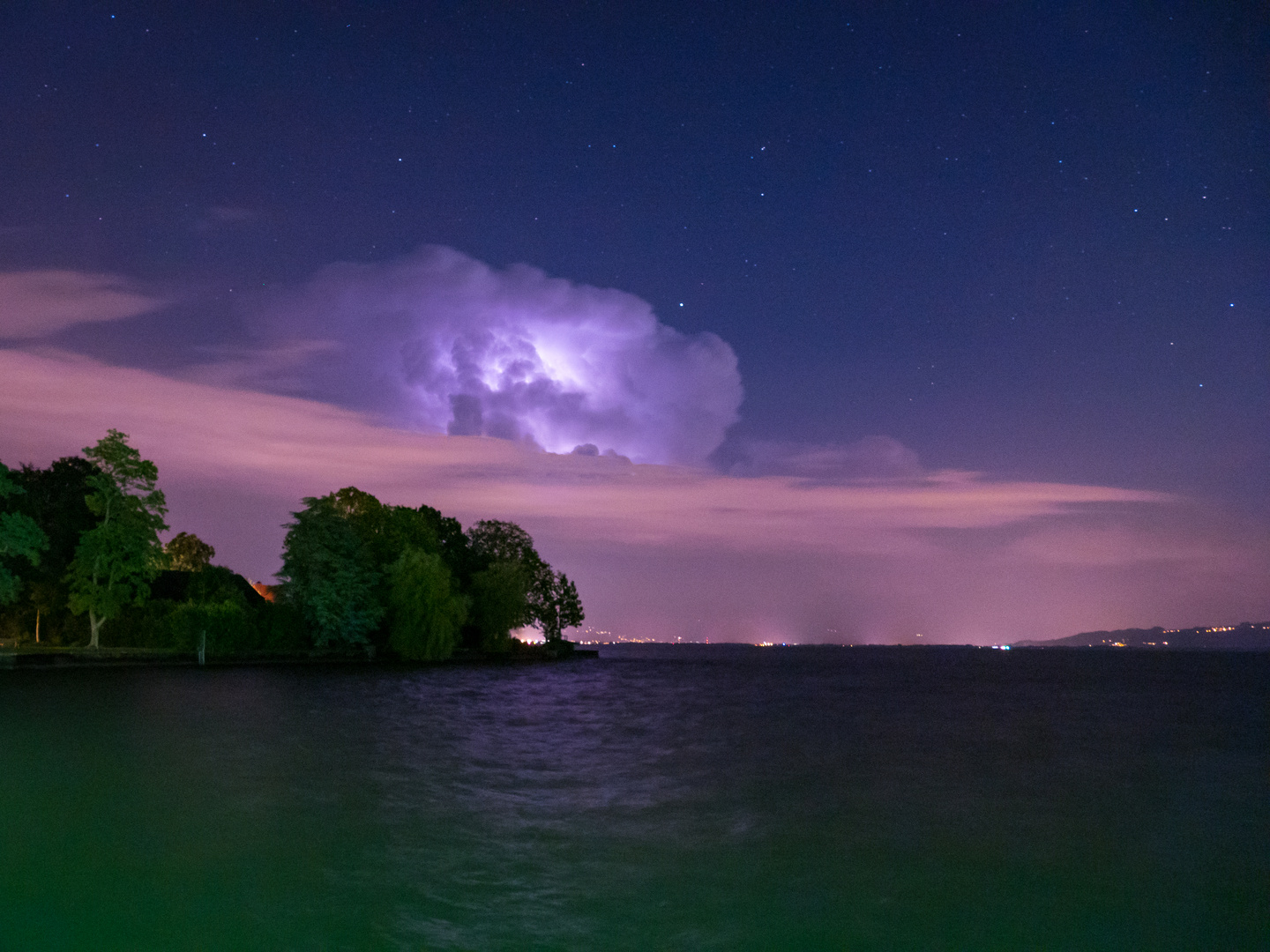 Wetterleuchten am Bodensee 