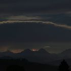 Wetterleuchten über den Berner Alpen