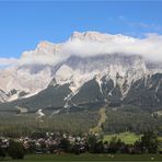 Wettersteingebirge mit Zugspitze