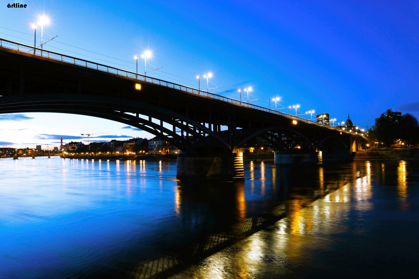 Wettsteinbrücke Basel - blaue Stunde