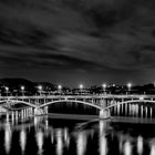 Wettsteinbrücke bei Nacht