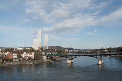 Wettsteinbrücke und Roche-Türme