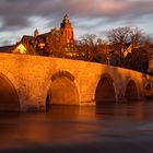 Wetzlar, Lahnbrücke mit Dom im Abendlicht