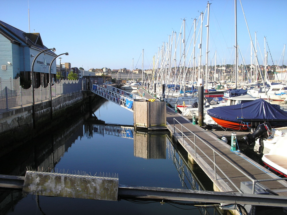 weymouth harbour early hours