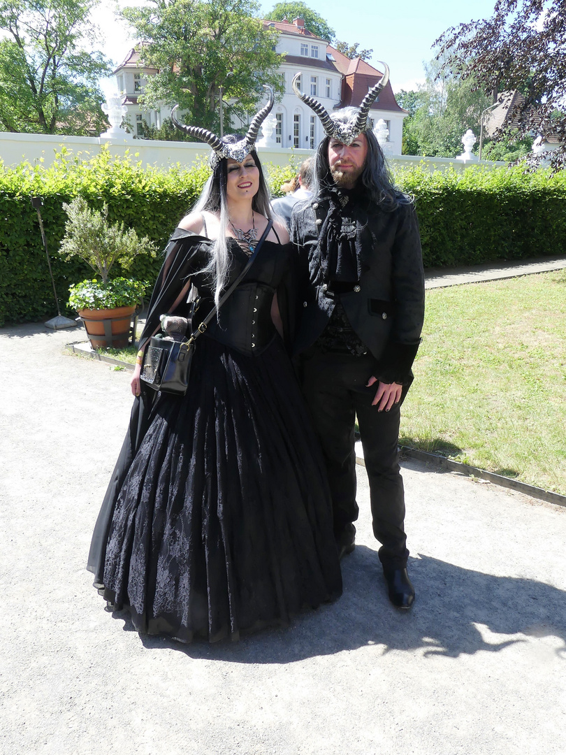 WGT Leipzig - Gohliser Schlösschen - Steampunk Village 