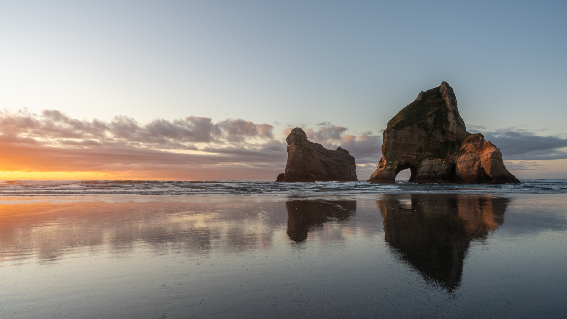 Wharariki Beach