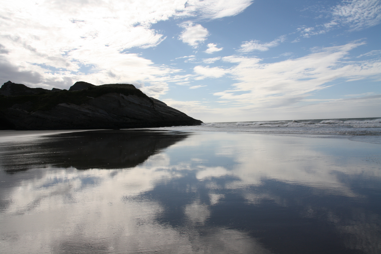 Wharariki Beach