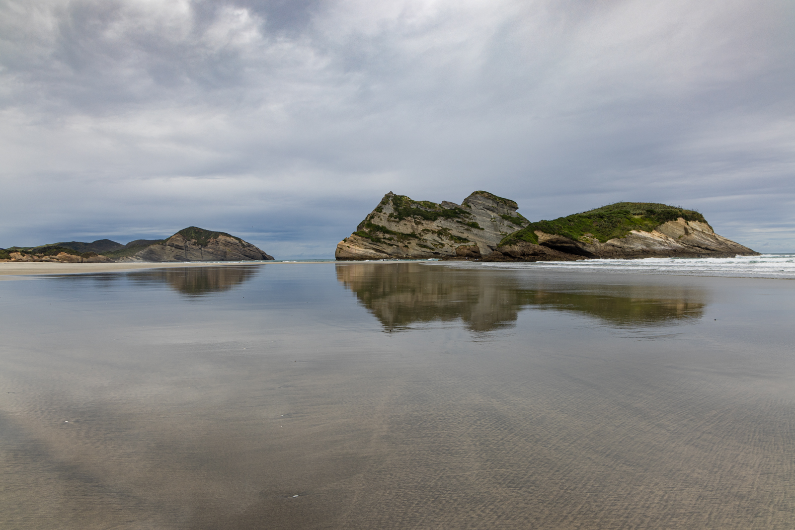 Wharariki Beach - NZ