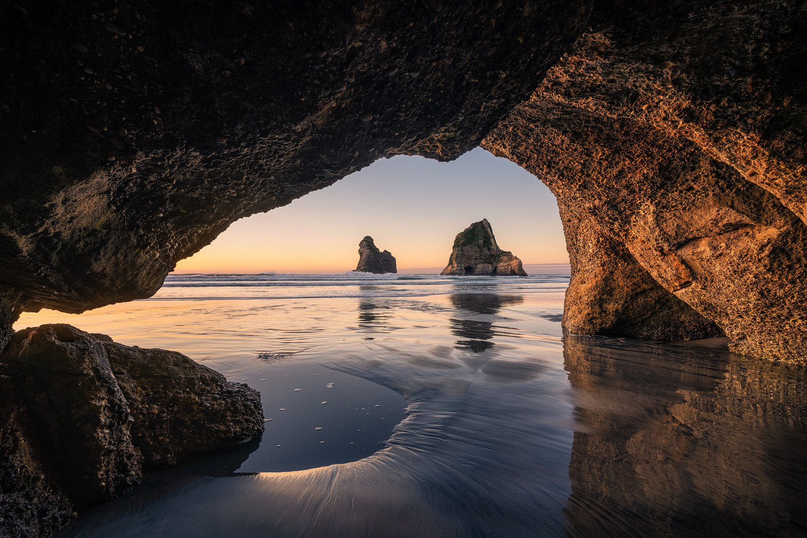 Wharariki Cave