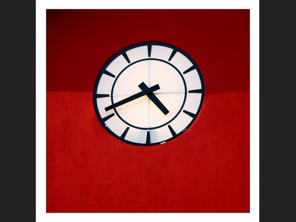 | what time is it? |