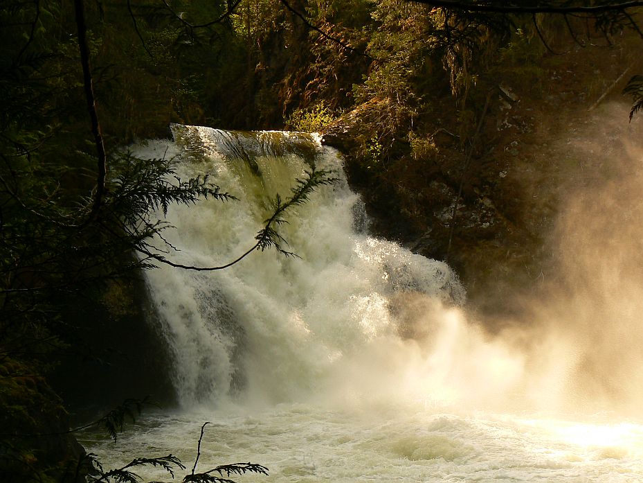 Whatshan Falls