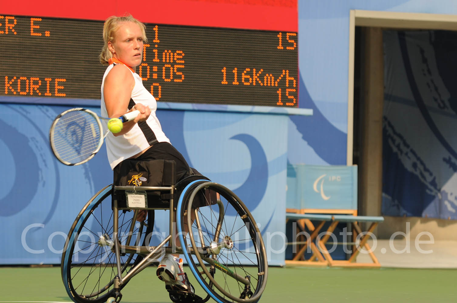 wheelchair tennis