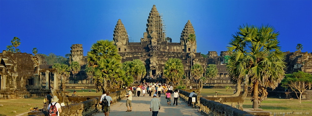 When Heaven Feels So Close to Angkor Wat (Siam Reap, Cambodia)