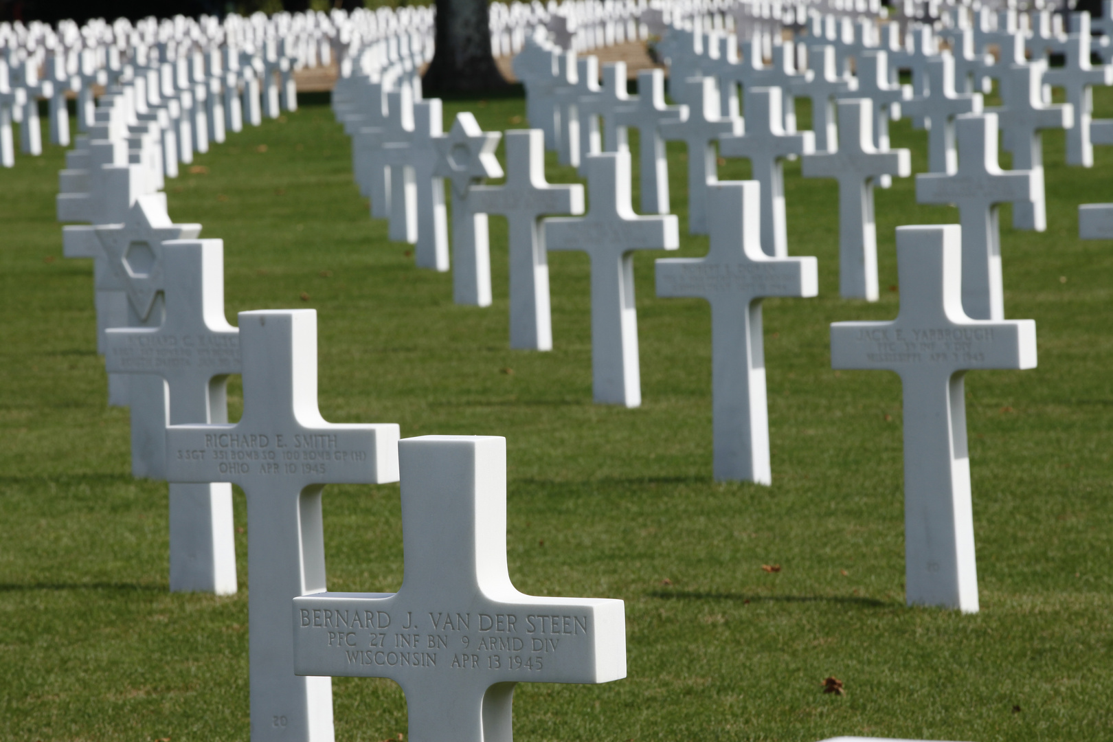 When trumpets fade Foto & Bild architektur, europe, benelux Bilder