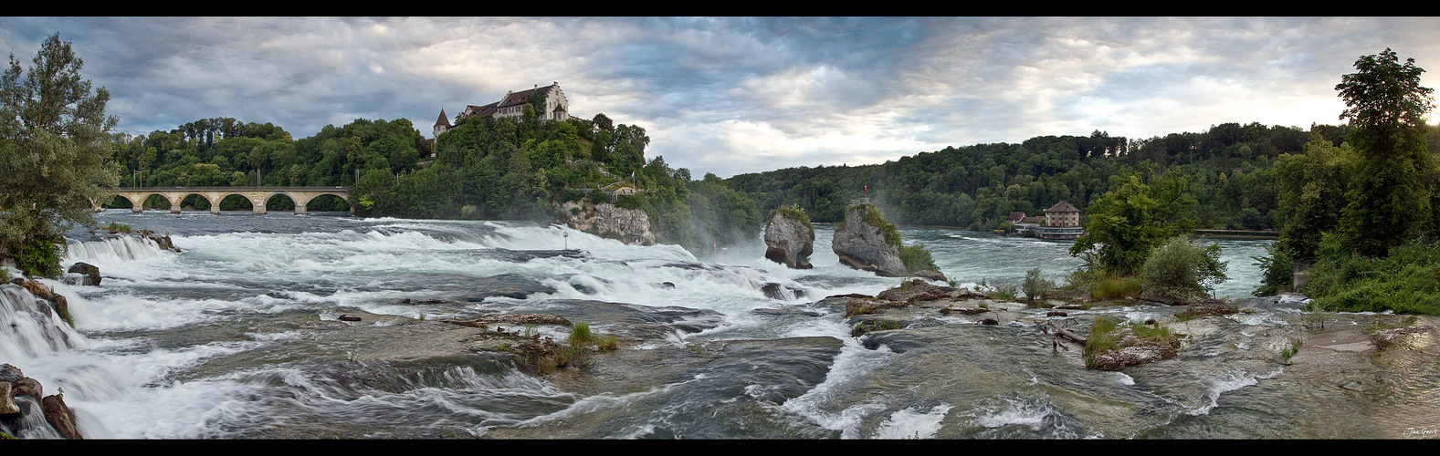 Where the Rhine begins to fall