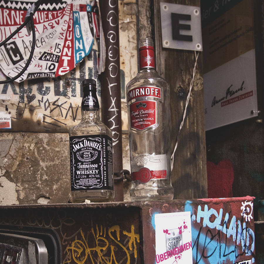 Whisky vs Vodka Foto & Bild stillleben, zufällige arrangements