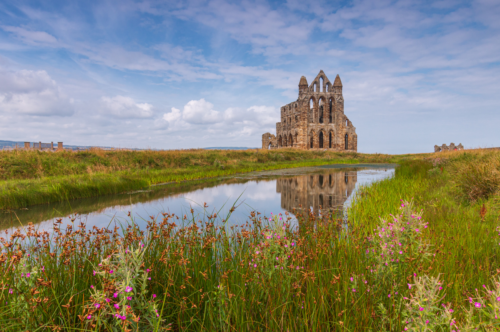 Whitby Abbey Foto & Bild uk, world, kirche Bilder auf