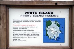  White Island   (NZ)