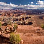 White rim & white clouds