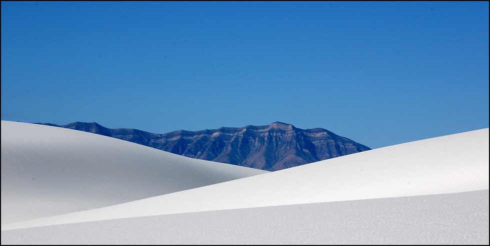 white sands dune lines