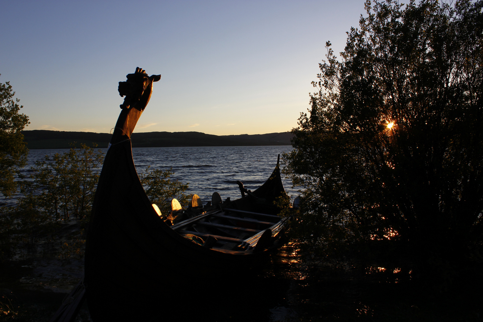 Wickingerschiff im Sonnenuntergang 2