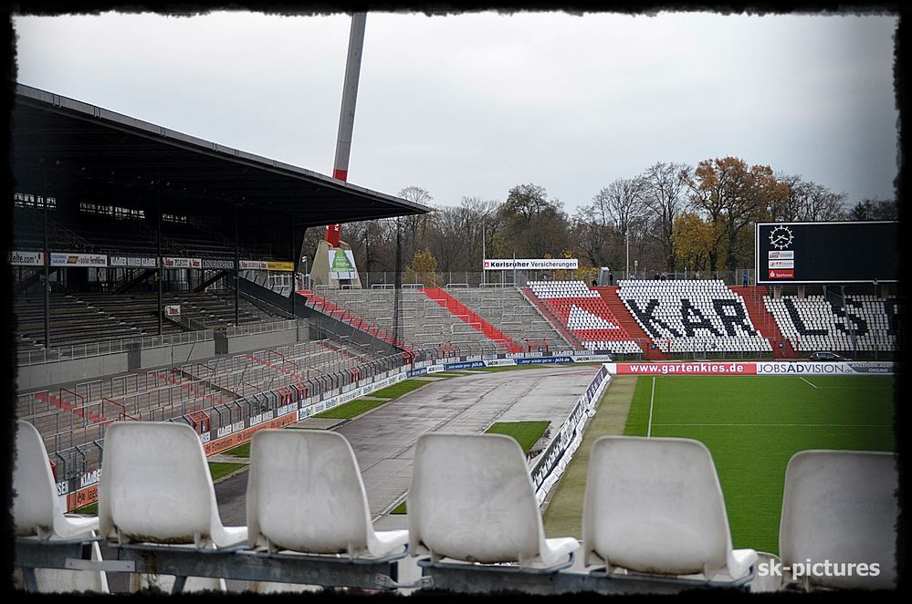 Widpark - Stadion in Karlsruhe