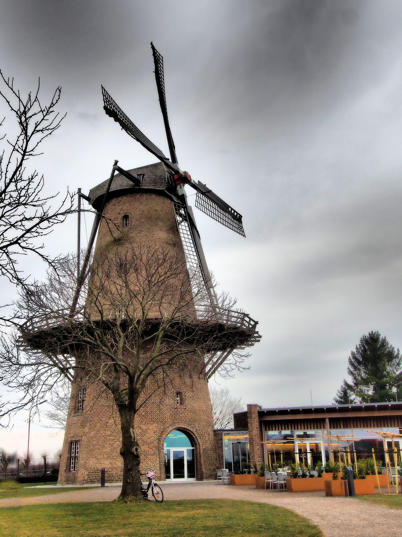 Wie Dazumal... als die Windmühlen noch ganz anders aussahen...