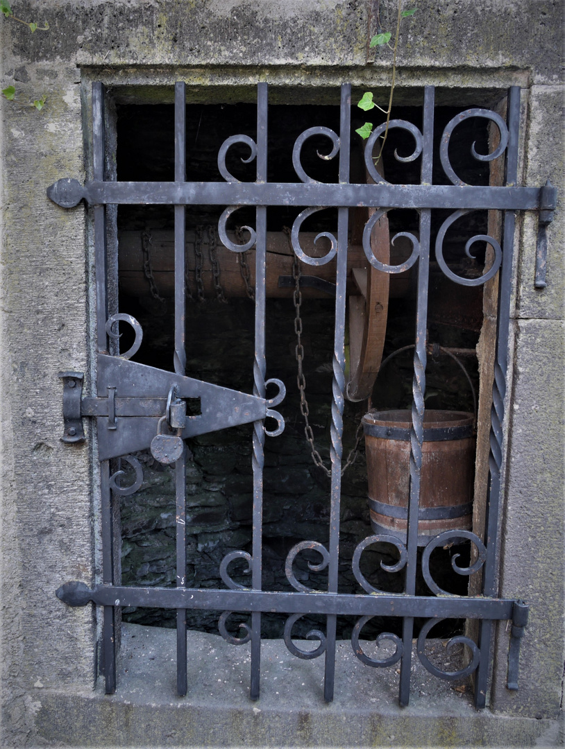 Wie dazumal - Brunnen in Bruttig-Fankel