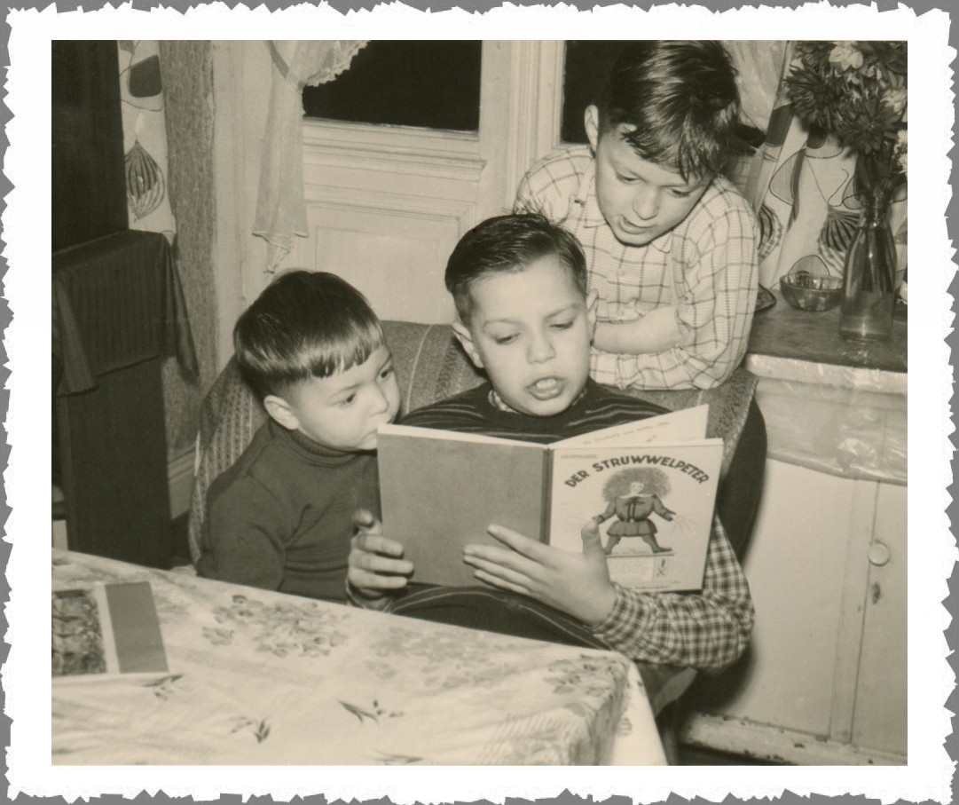 Wie dazumal - Der große Bruder liest vor 1956