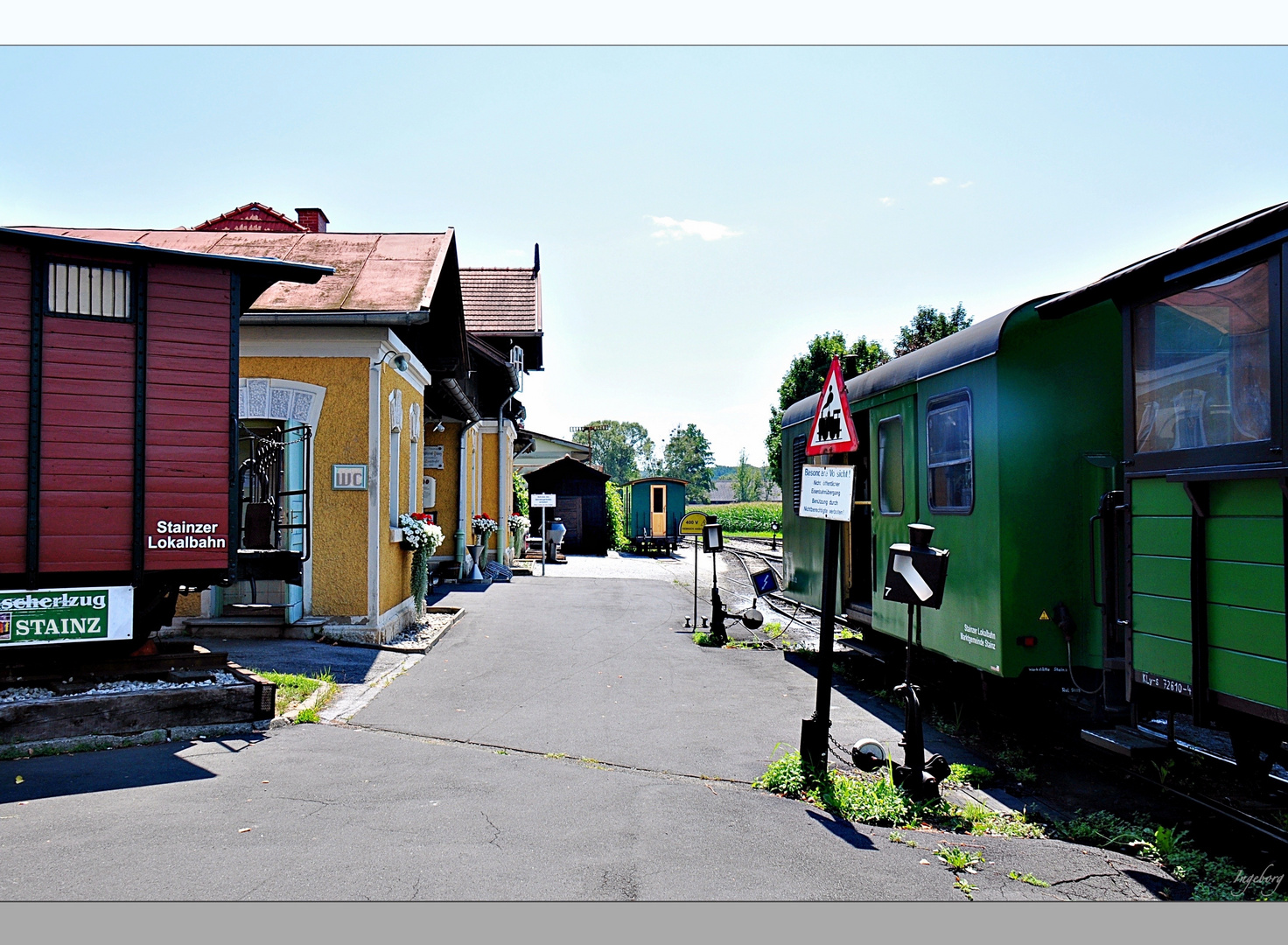 = wie dazumal: Der steirische Bahnhof STAINZ =