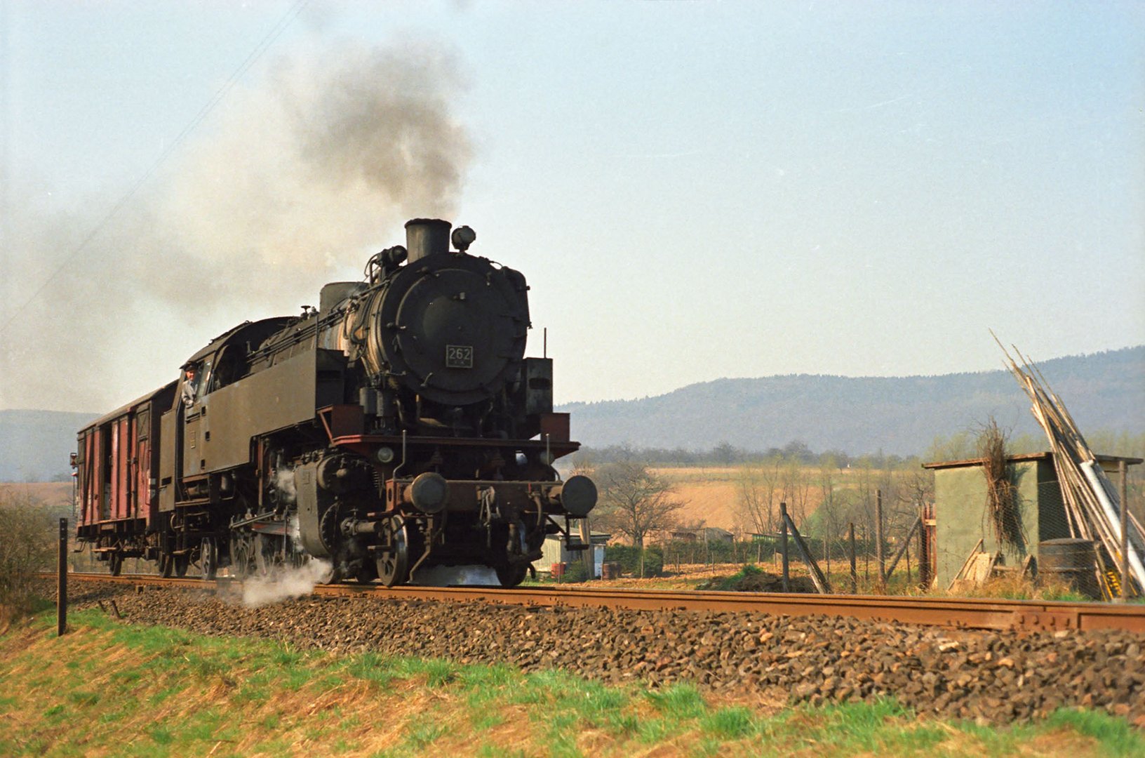 wie dazumal-Deutschland-FKE-Frankfurt_Königsteiner_Eisenbahn-#262-bei_Kelkheim-19690410 (1)