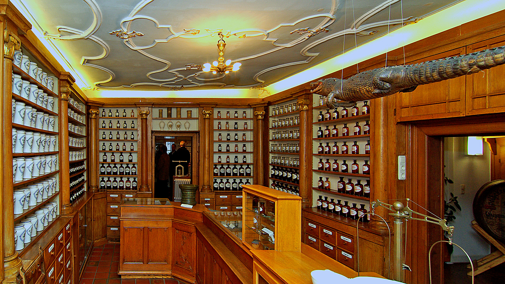 Wie dazumal - die alte Apotheke Foto & Bild | spezial, motive, museales ...