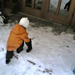  Wie dazumal :Gut dass Opa große Handschuhe hat