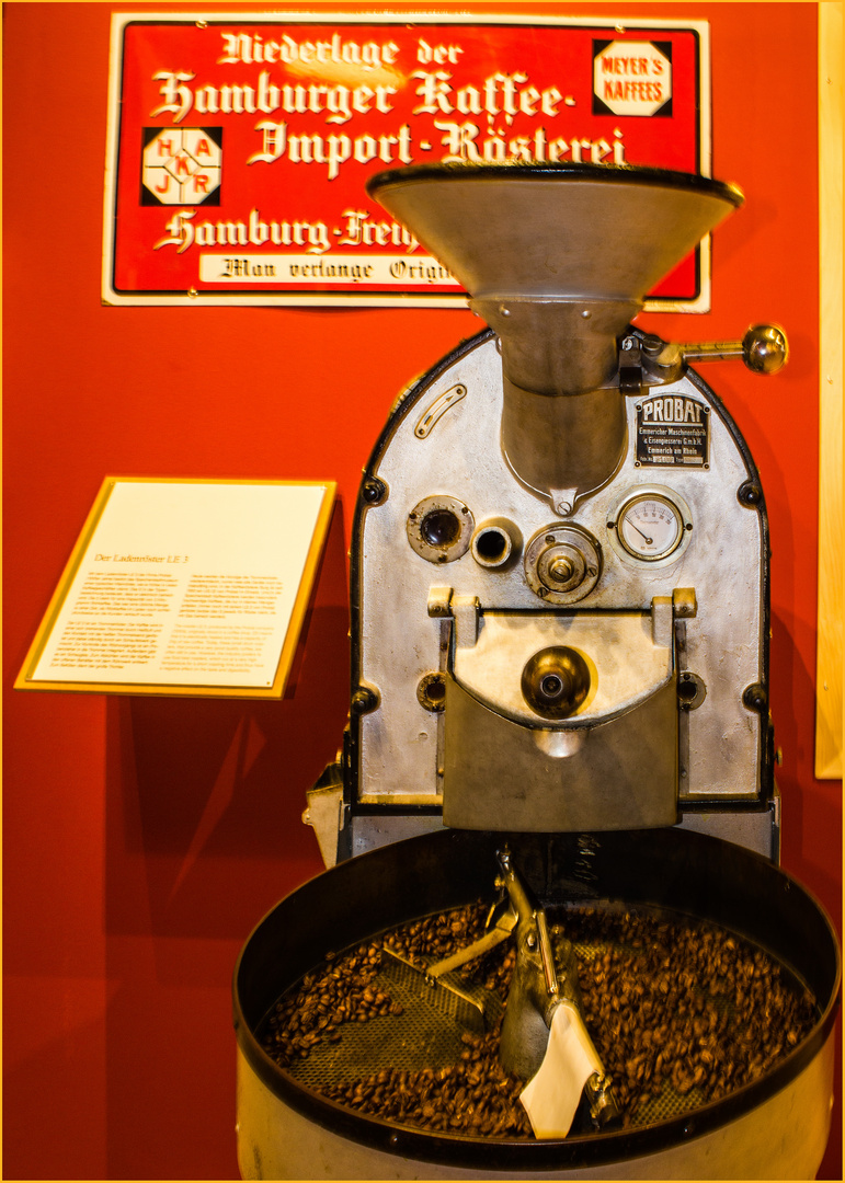 Wie Dazumal ... Historische Kafferöstmaschine ...