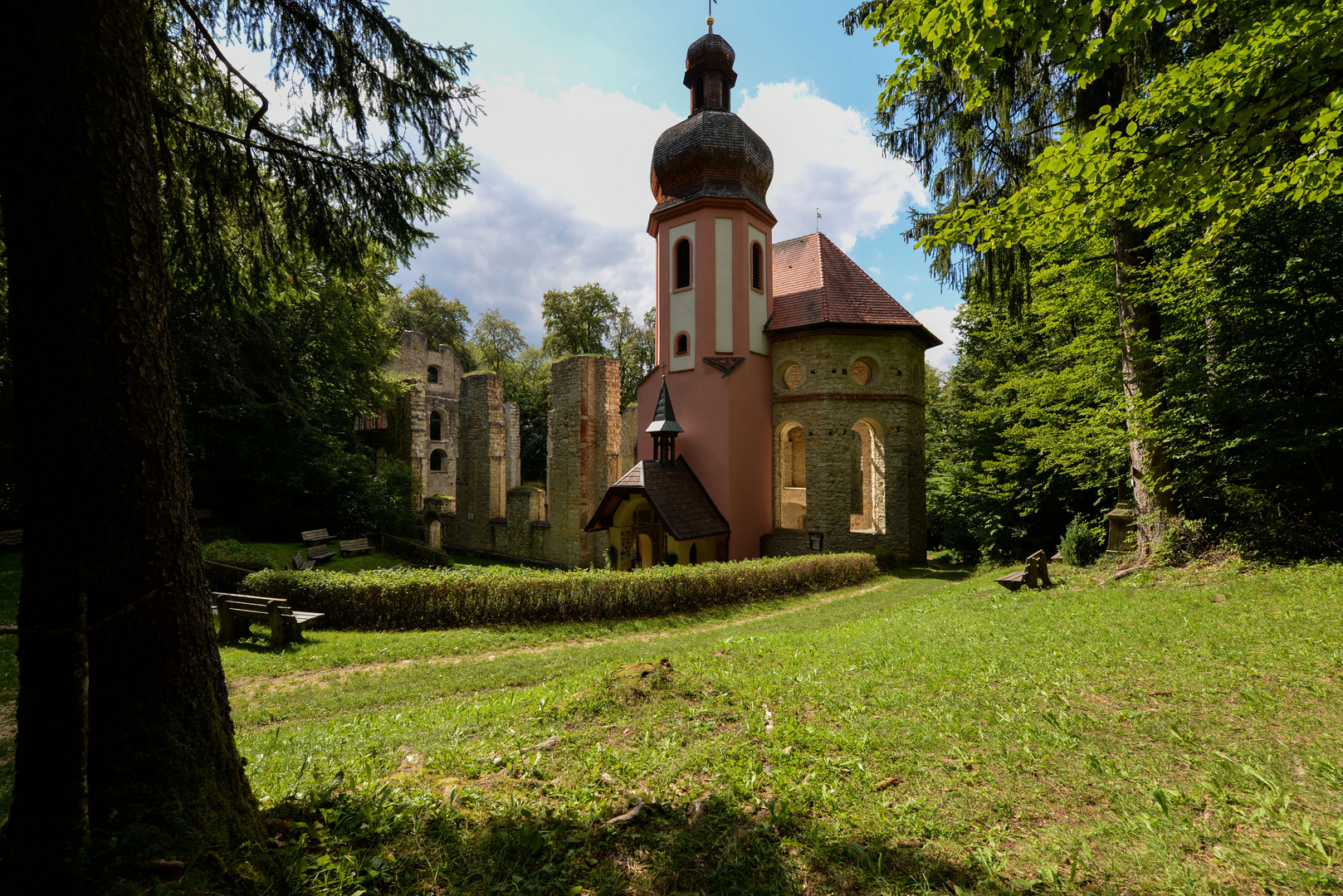 Wie Dazumal: Kirchenruine Maria Hilf Fridingen/Donau