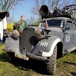 Wie Dazumal -  Mercedes 170 der "Wehrmacht"...