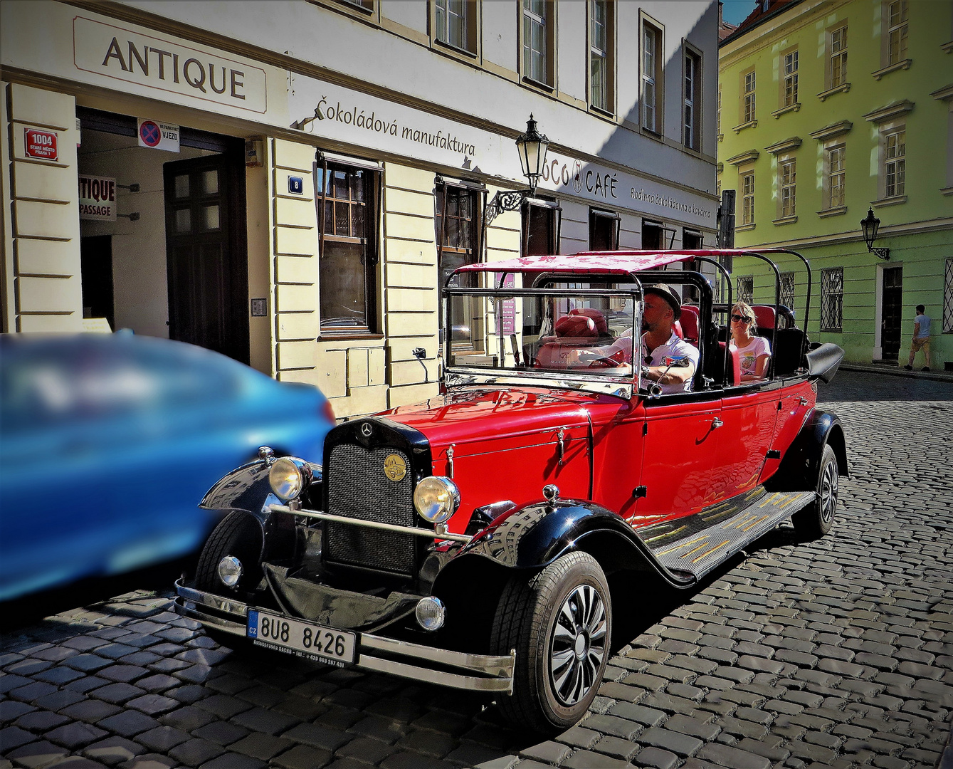 Wie Dazumal - mit dem Oldtimer durch Prag