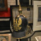 Wie dazumal - Pickelhaube mit Linienadler und Landwehrkreuz