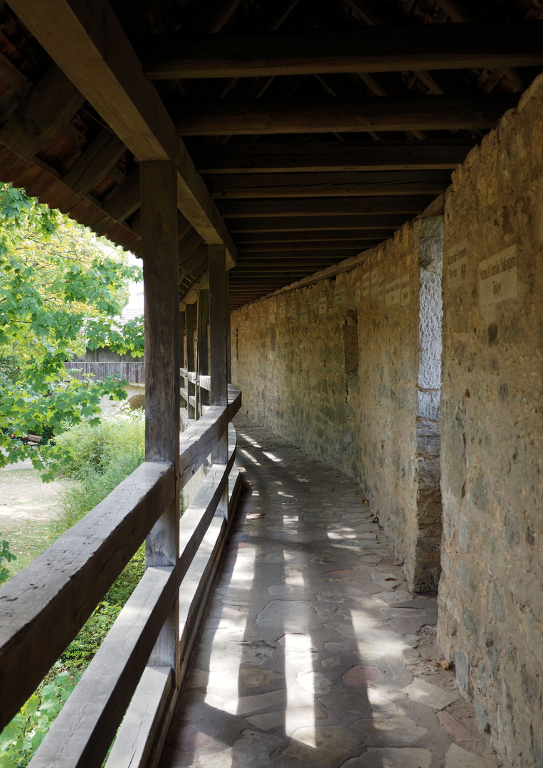 Wie Dazumal... Wehrgang in Rothenburg ob der Tauber ...