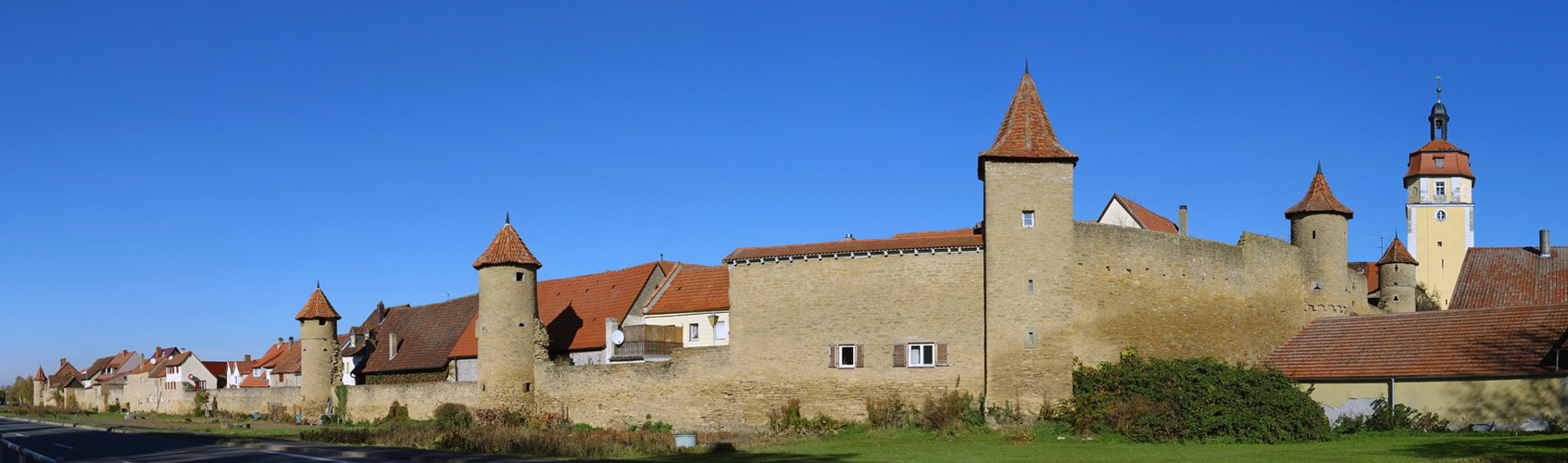 Wie-dazunal-Stadtmauer-