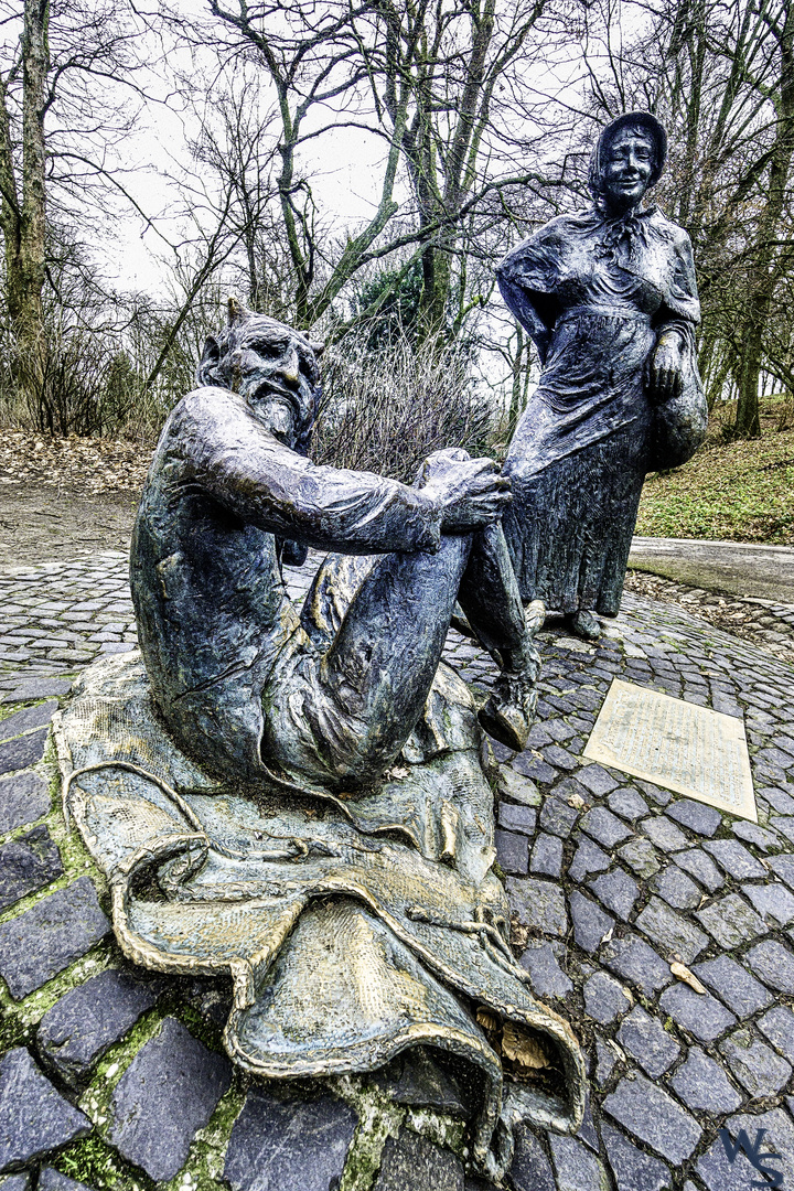 Wie der Lousberg entstanden ist – Die Sage vom Teufel und der Marktfrau